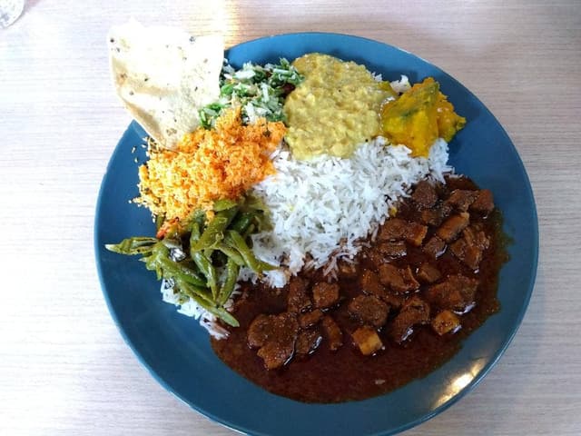 Royal Green Restaurant & Bar - サブ画像2