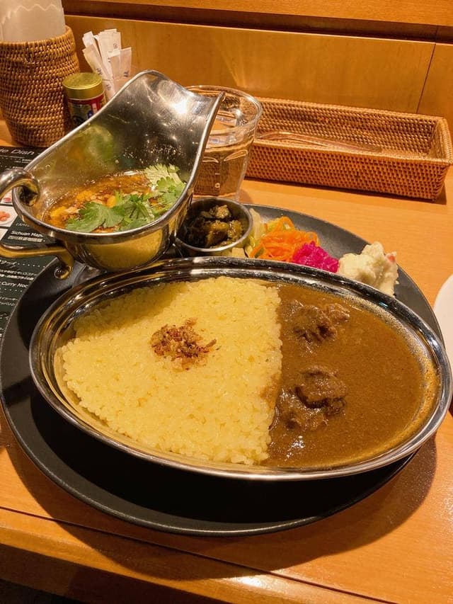 米山咖喱食堂 - サブ画像3