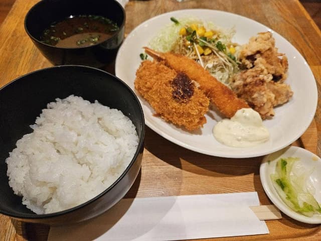 LANAI - サブ画像1