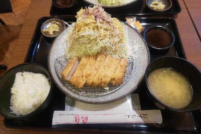 黒豚とんかつ くろまつ 札幌赤レンガテラス店 - サブ画像2