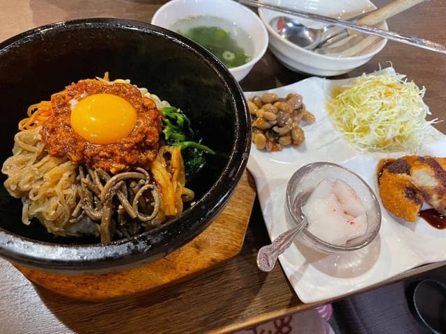 韓国食彩 オモニ 岐阜鶉店 - サブ画像1