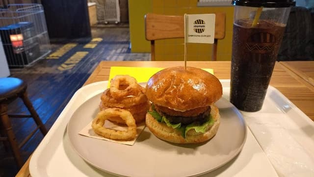 淡路島バーガー専門店 SHIMAUMA BURGER 北広島店 - サブ画像1