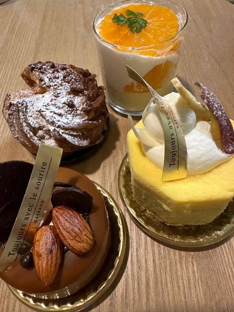 スイーツショップ パティシエ・ラボ