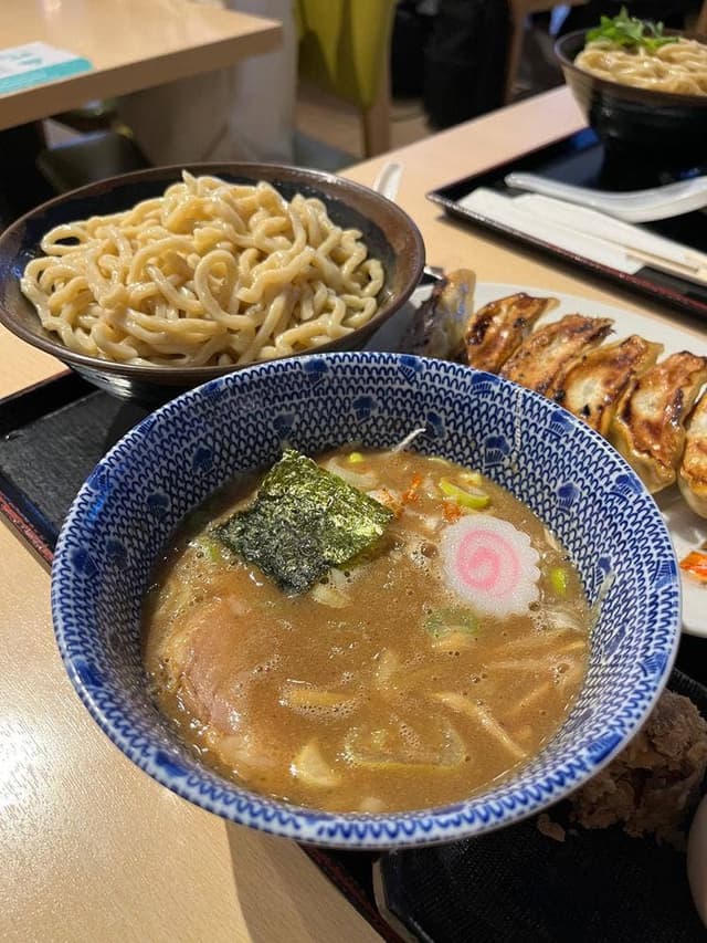 六厘舎 羽田空港店 - サブ画像1