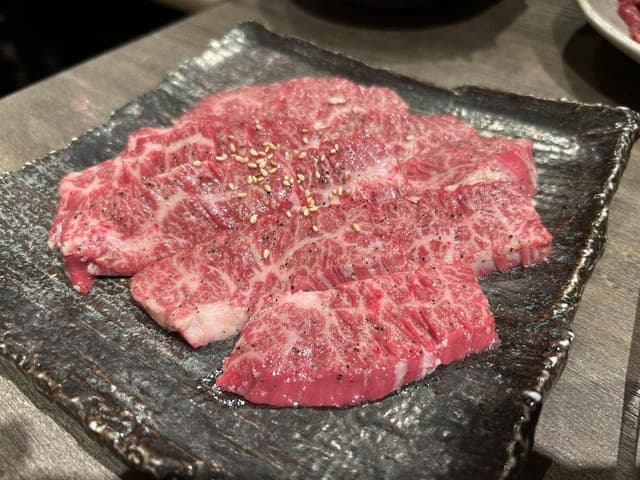 新ホルモン焼肉 びっくりや川崎本店 - サブ画像1