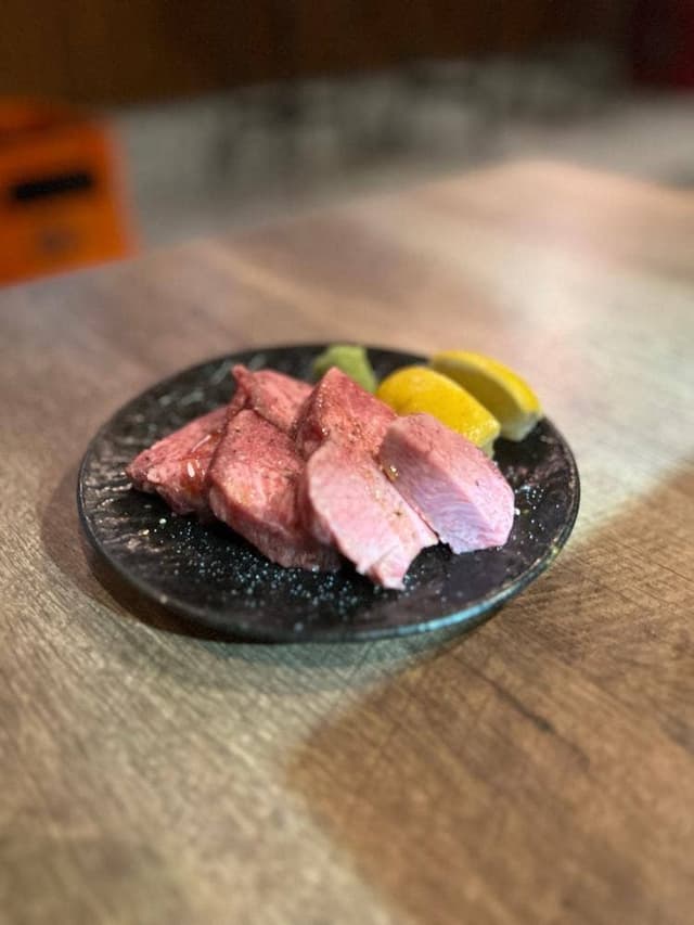 和牛スタジアム 焼肉しまにく 新宿店 - サブ画像2