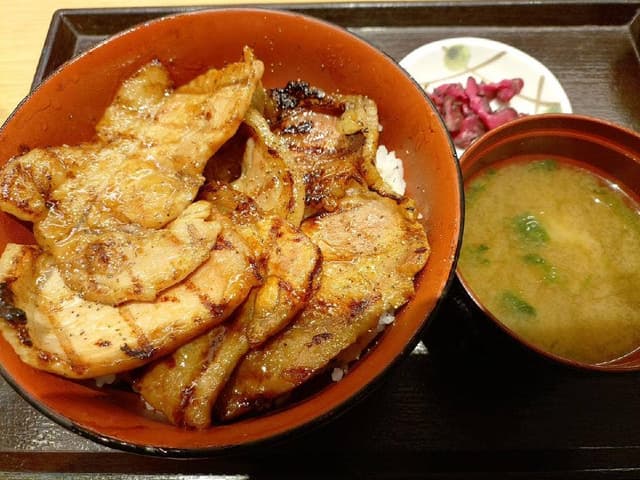 帯広豚丼 ぶたいち・北海道番屋 池袋店 - サブ画像3