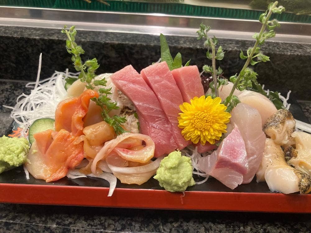 朝寿司国領店