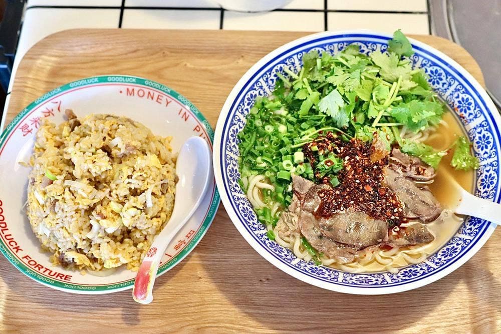 吼将 四川老火鍋