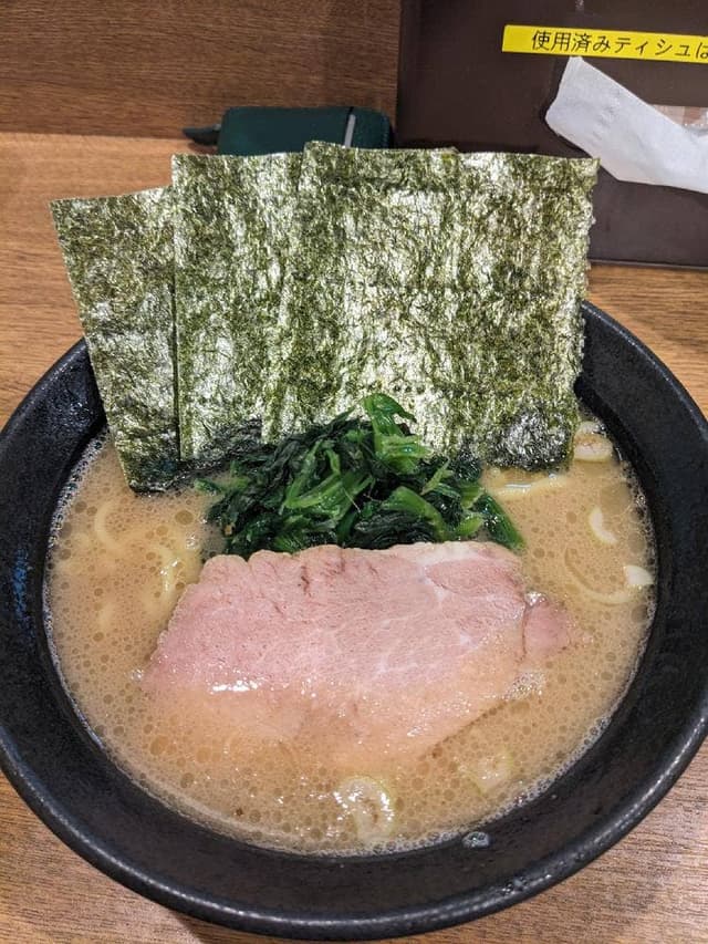 横浜ラーメン 弐七家 - サブ画像1