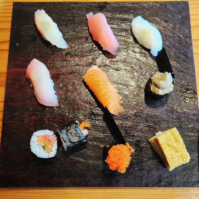 鮨・島居酒屋 じごろ石垣 - サブ画像3