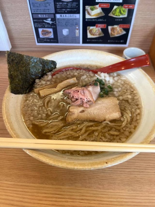 焼きあご塩らー麺 たかはし 北千住店 - サブ画像2