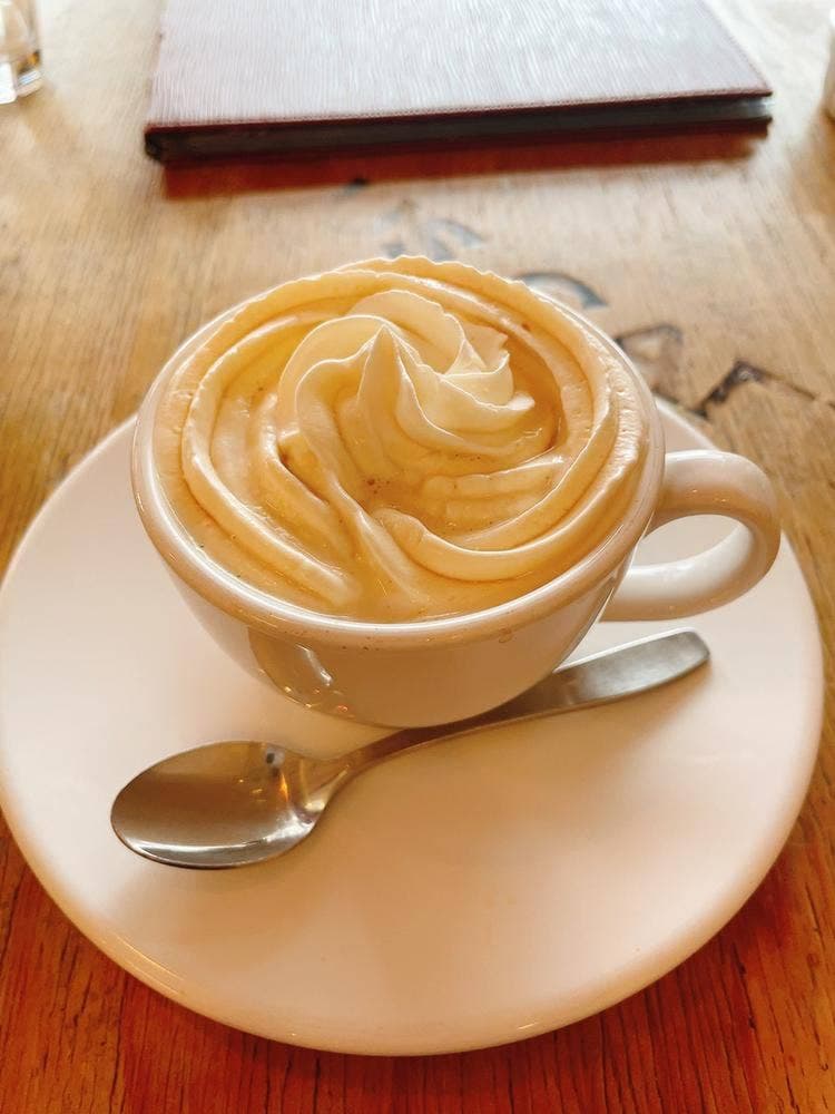 PLUS CAFE 大曲駅店