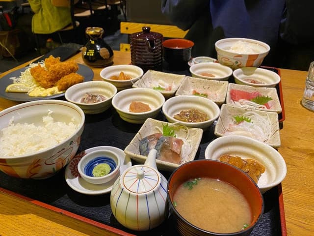 一夜干しと海鮮丼 できたて屋 ステラプレイス店 - サブ画像2