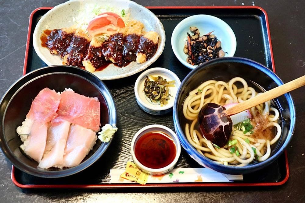 めん料理 川鉦