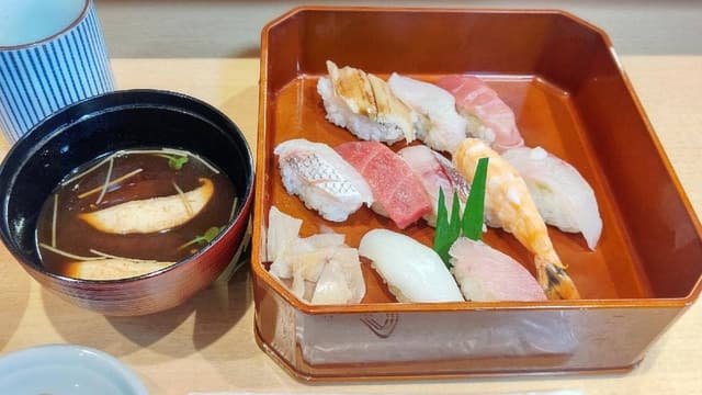 両國鮨 - サブ画像3