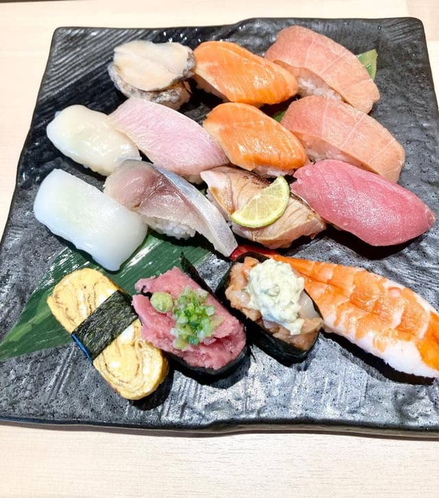 海天すし 野々市押越店 - サブ画像3