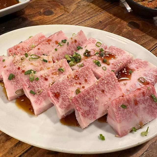 炭火焼肉&グルメ 瑠嗣亞 - サブ画像1