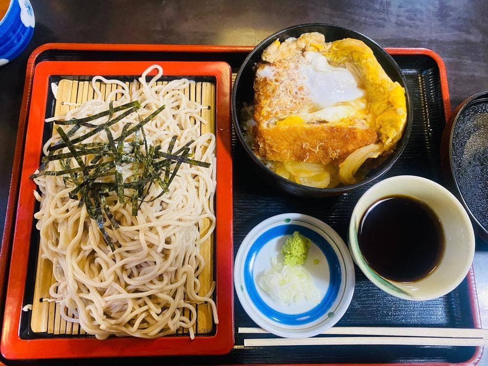 栄亀庵