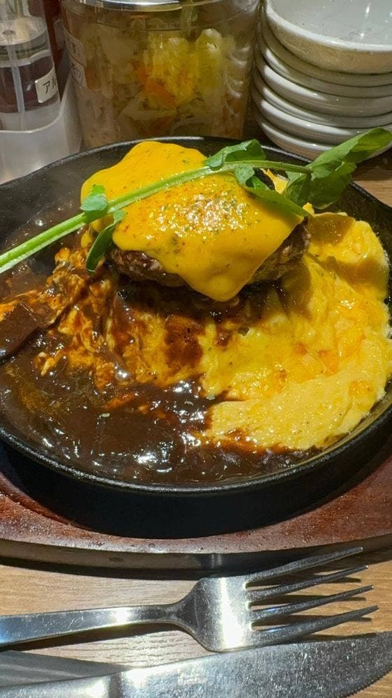 肉オムライス専門店 肉とたまご 新宿店 - サブ画像3