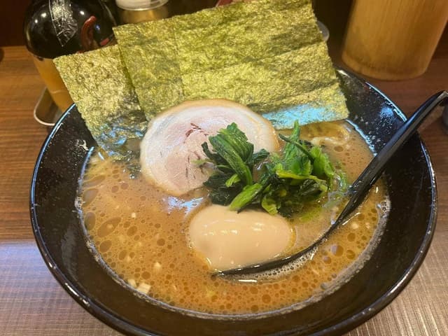 横浜家系ラーメン 武 蒲田店 - サブ画像1