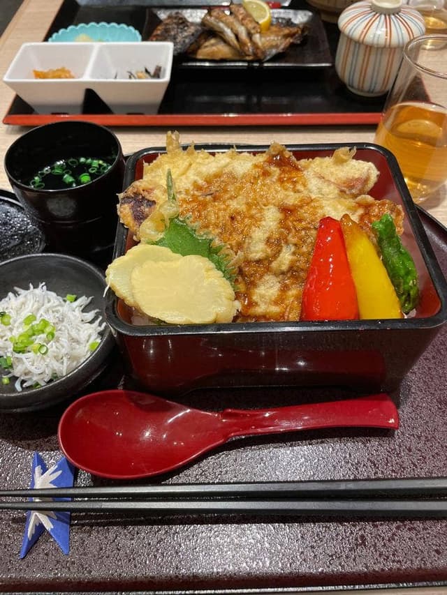 伊豆中 ばんばん食堂 ラスカ熱海店 - サブ画像1