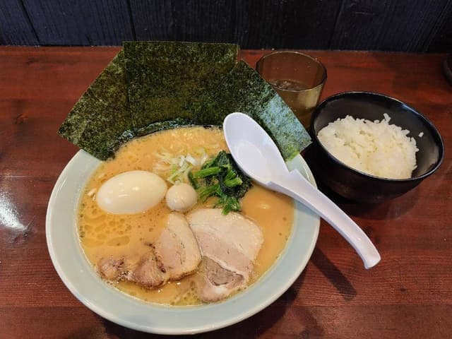 横浜家系ラーメン 上三川 魂心家 - サブ画像3