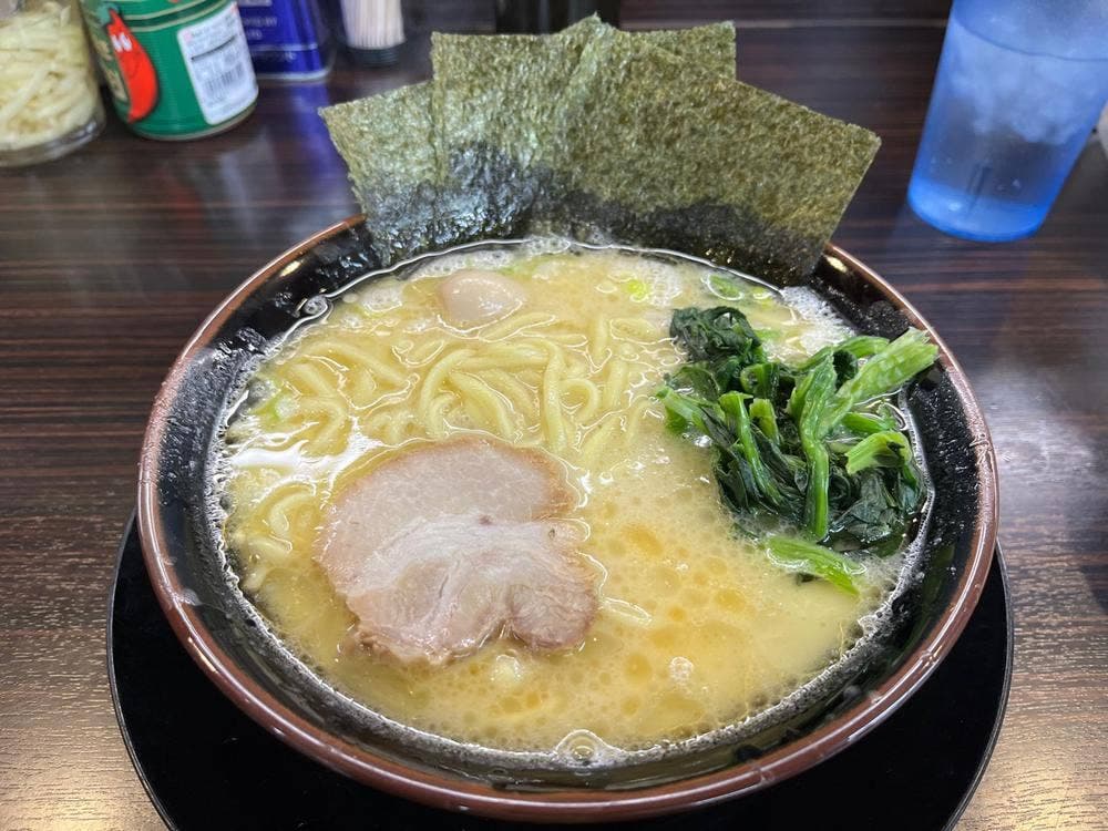 横浜家系ラーメン 逗子家 三浦海岸店