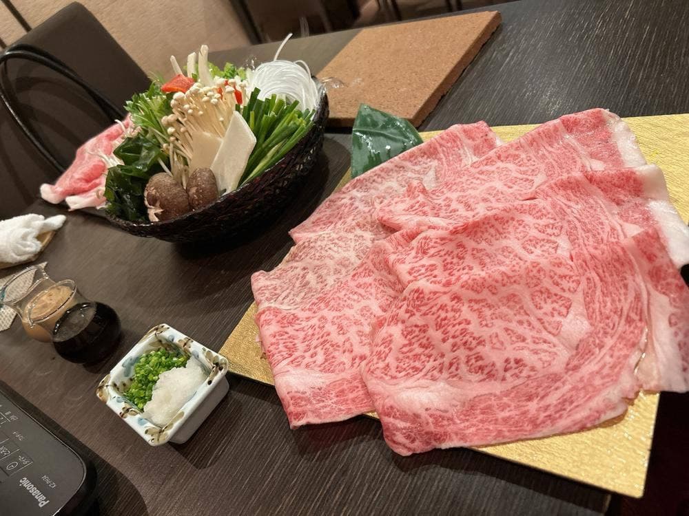 しゃぶしゃぶすき焼き 宍倉