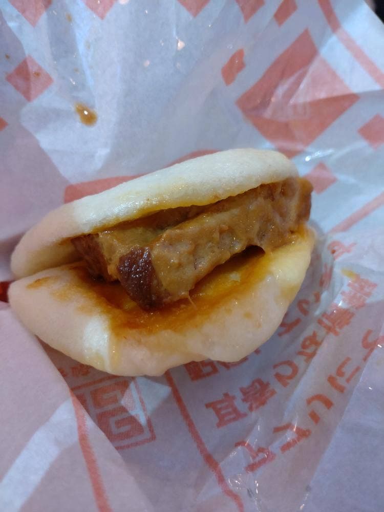 岩崎本舗 浜町観光通り店