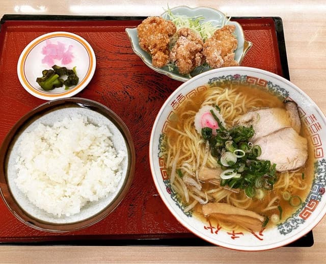 味の老舗 八千代 - サブ画像1