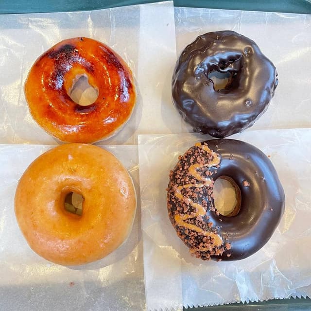 クリスピー・クリーム・ドーナツ 新宿東宝ビル店 - サブ画像1