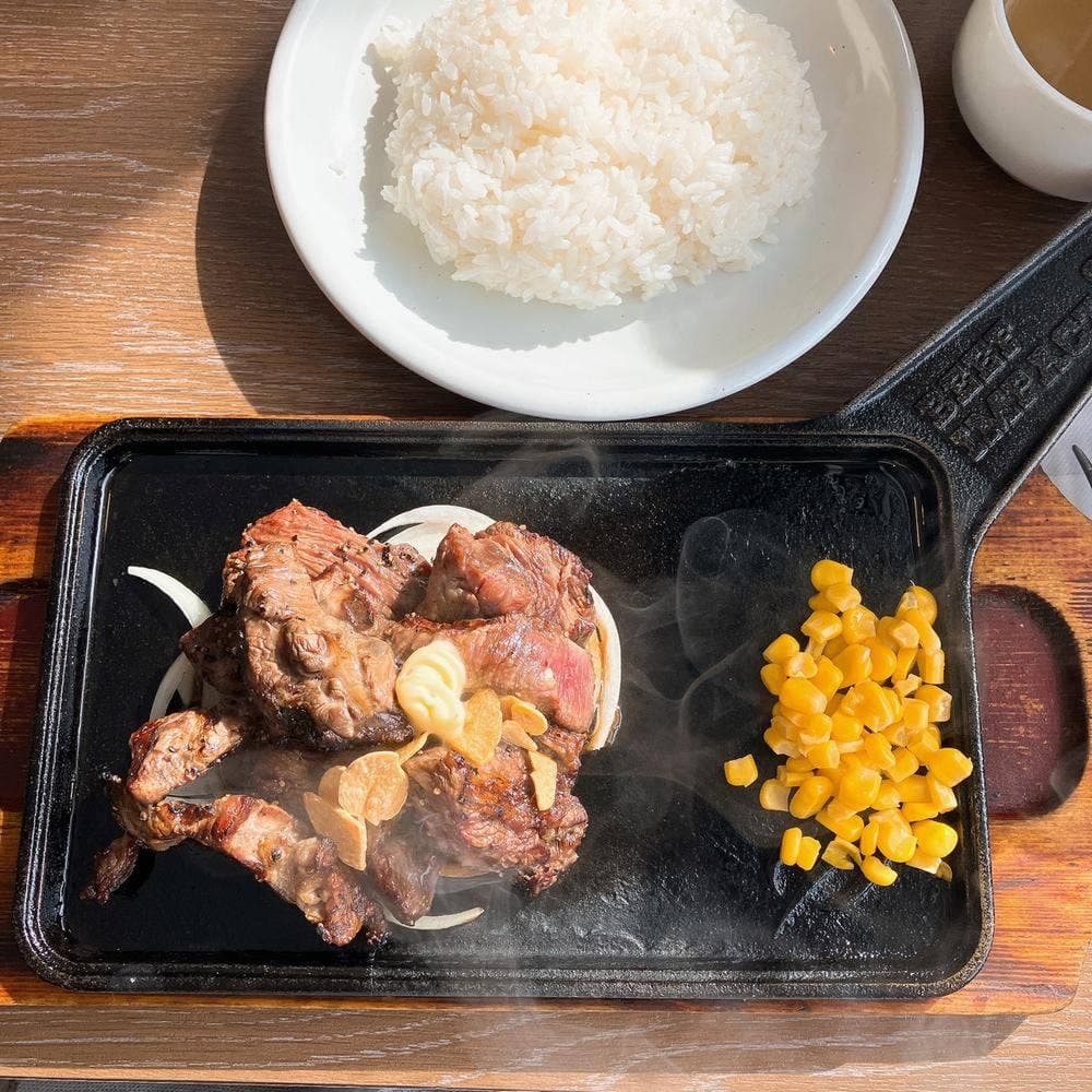 炭焼ステーキ BEEF IMPACT 白石中央店