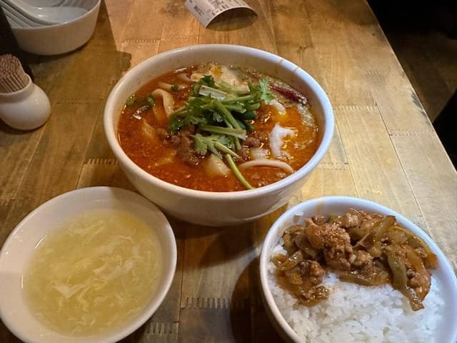 西安刀削麺酒楼 三田店 - サブ画像1