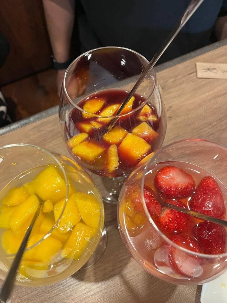 CHARCOAL GRILL BASIL