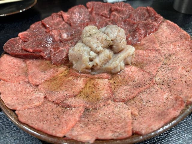 広尾 大衆焼肉 暴飲暴食 - サブ画像1