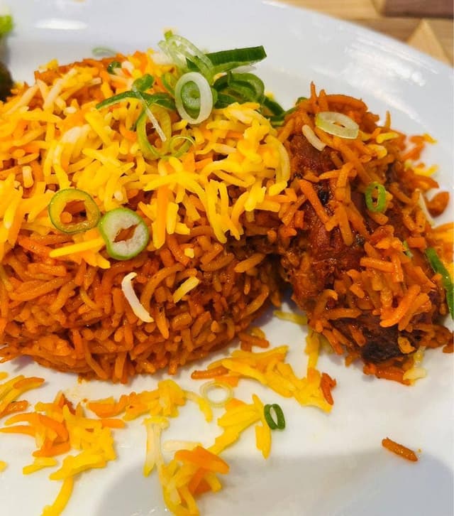 アジアンキッチン パール 岡本 - サブ画像1