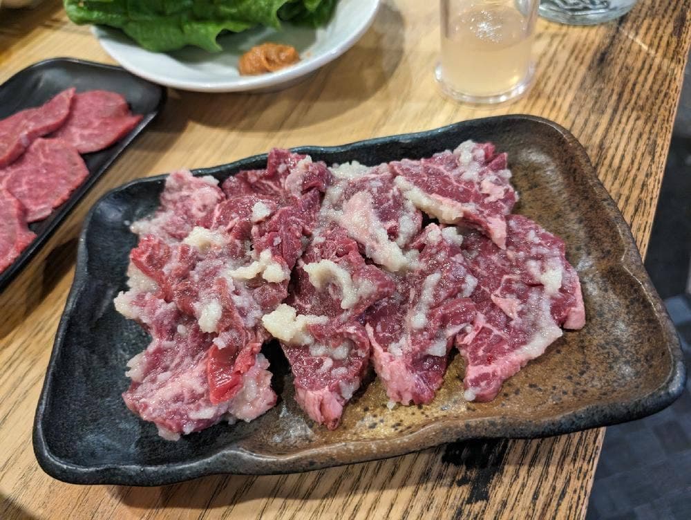 駅前ホルモン焼肉酒場 寿々屋
