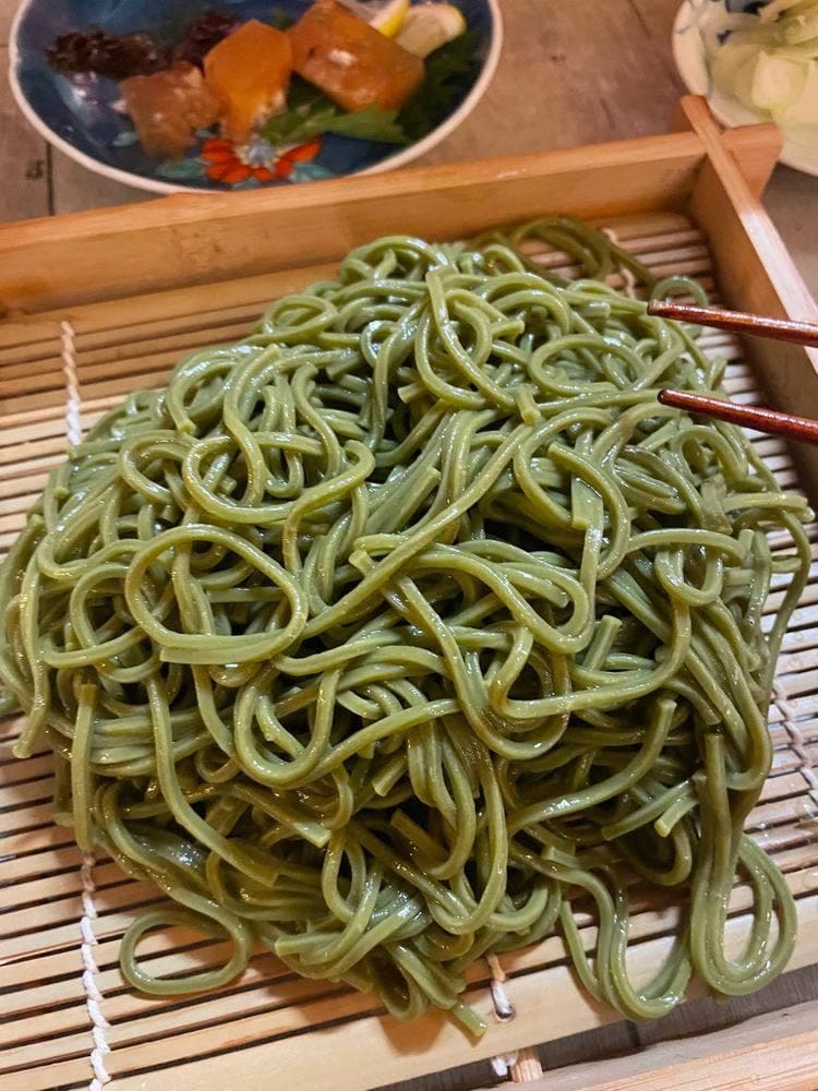 ギャラリーとお料理とお酒 はくせん