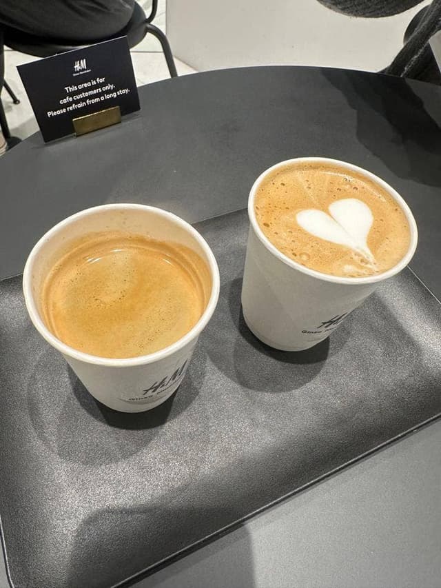 H&M Coffee Shop 銀座並木通り店 - サブ画像3