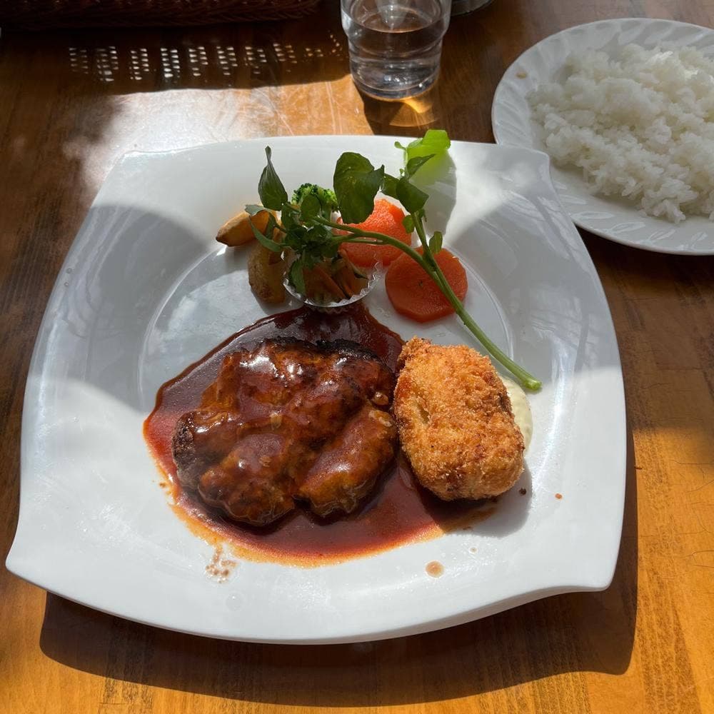 レストランカヤ