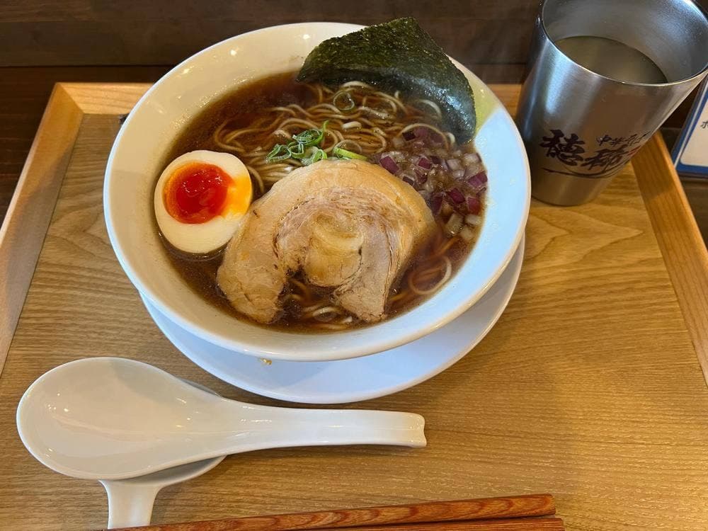 おダシと銀シャリ 中華そば 穂稀