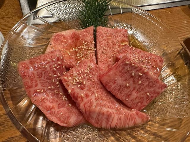 江戸前焼肉 岡本 - サブ画像1