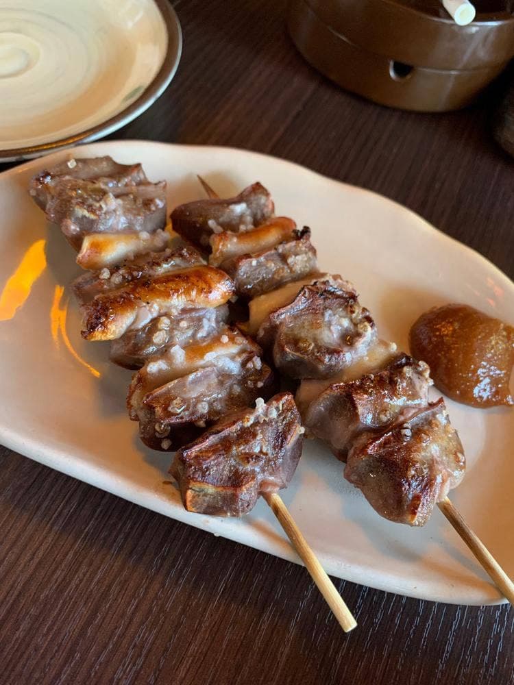 串焼き 肉刺し 一献 朝霞台店