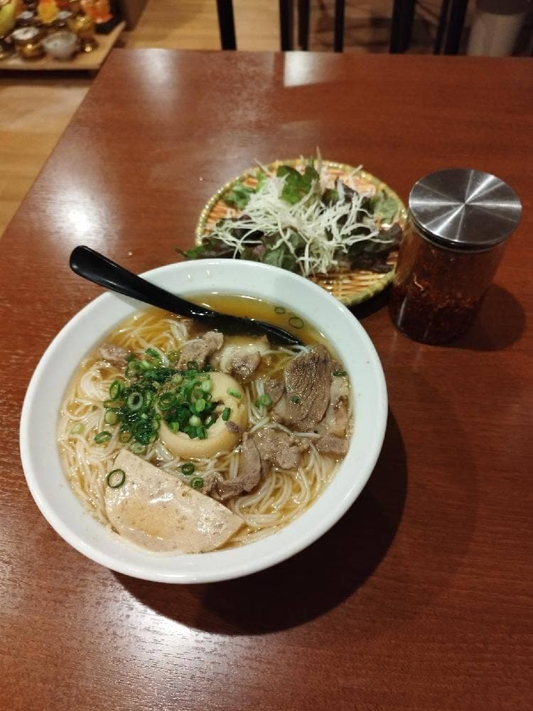 ベトナム料理 ムーガ