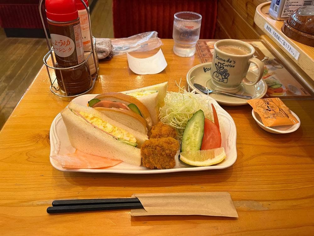 コメダ珈琲店 松江学園店