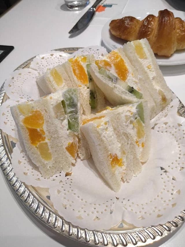 イノダコーヒ 八条口支店 - サブ画像1