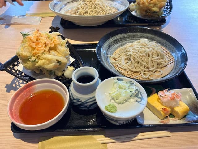 石臼挽き生そば 炭火焼肉丼 さくら 茂原店 - サブ画像1
