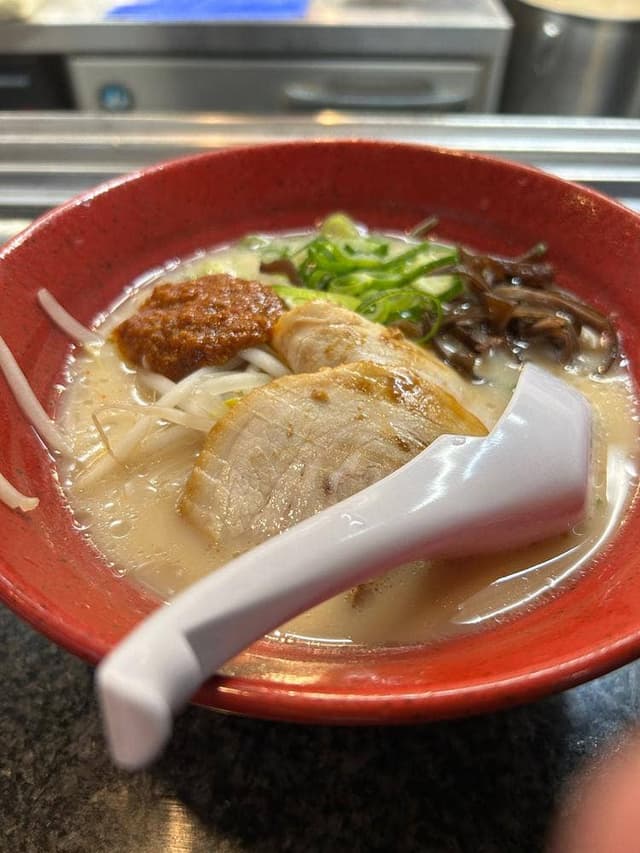 はかたラーメン 駅構内店 - サブ画像3