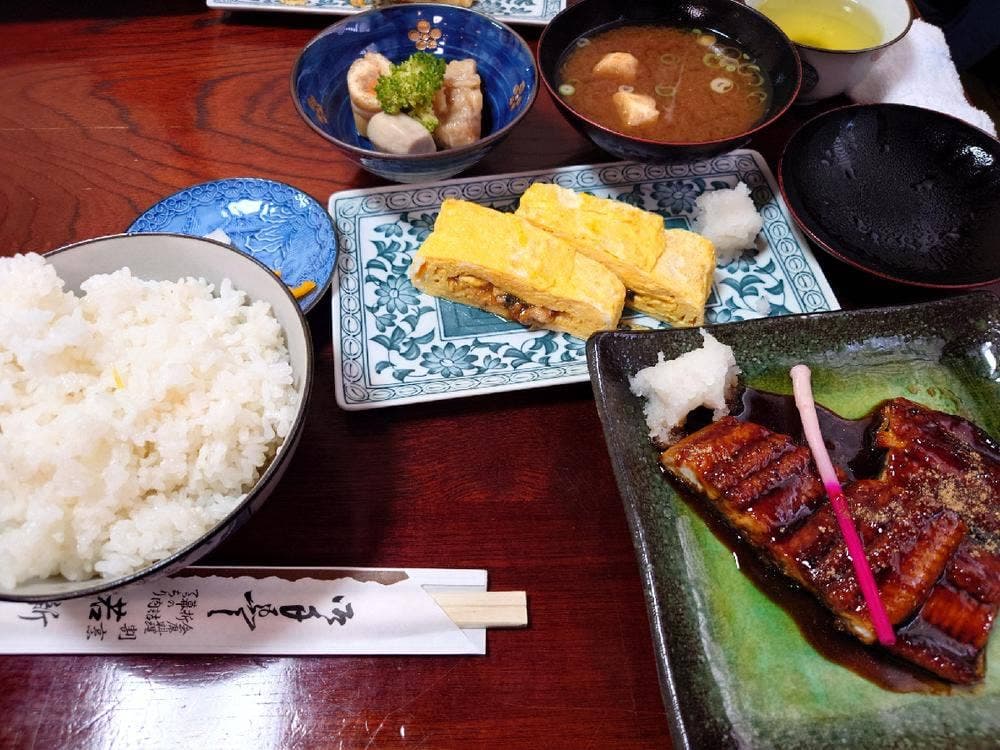 割烹 若新